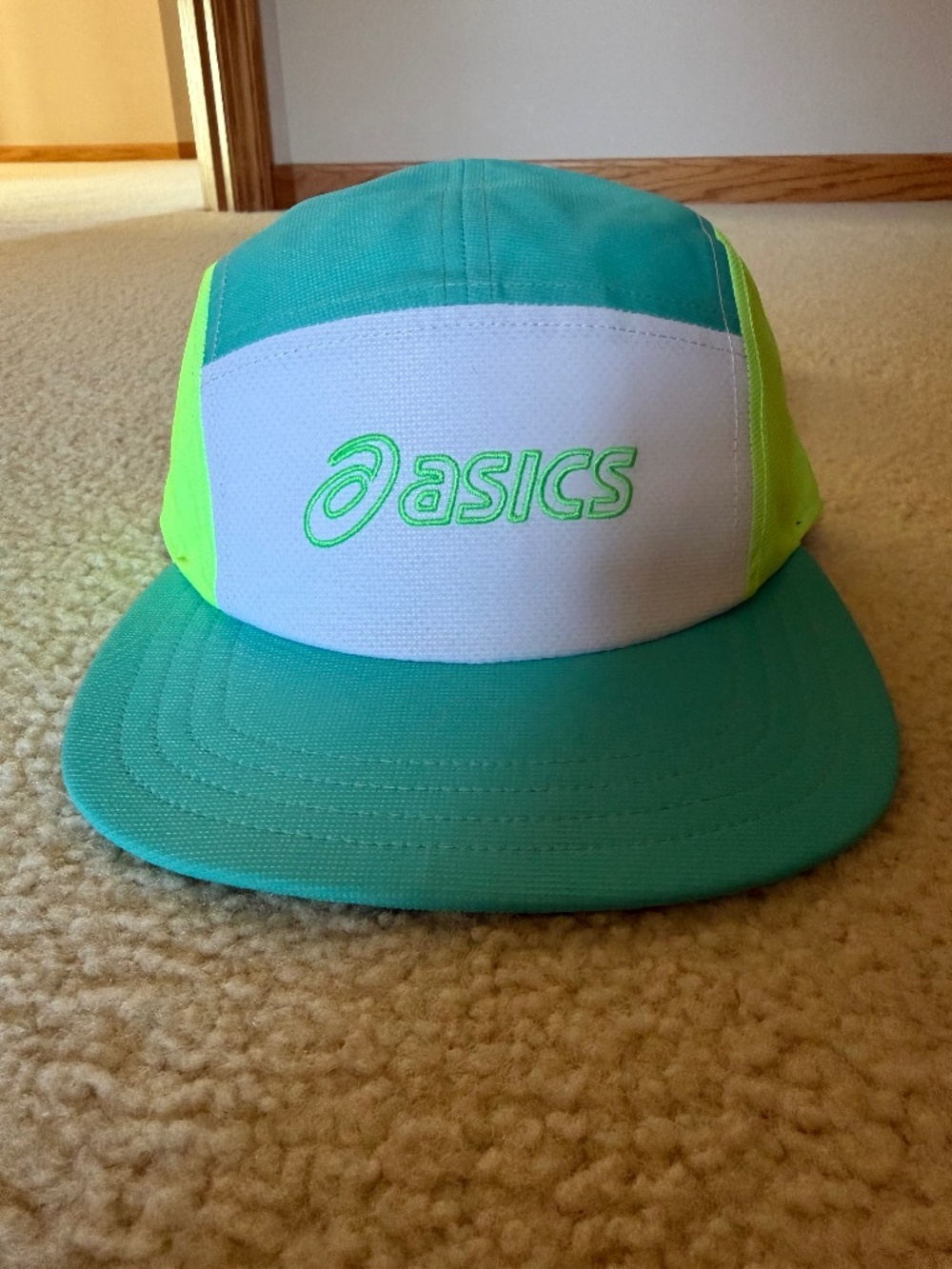 ASIC Runners Hat